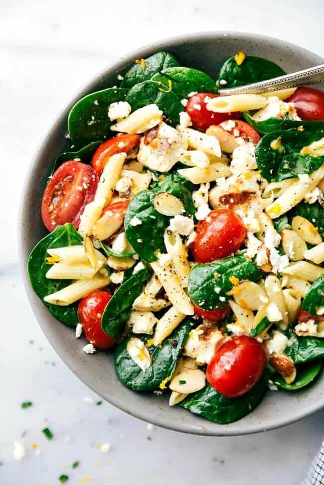 healthy pasta salad with spinach