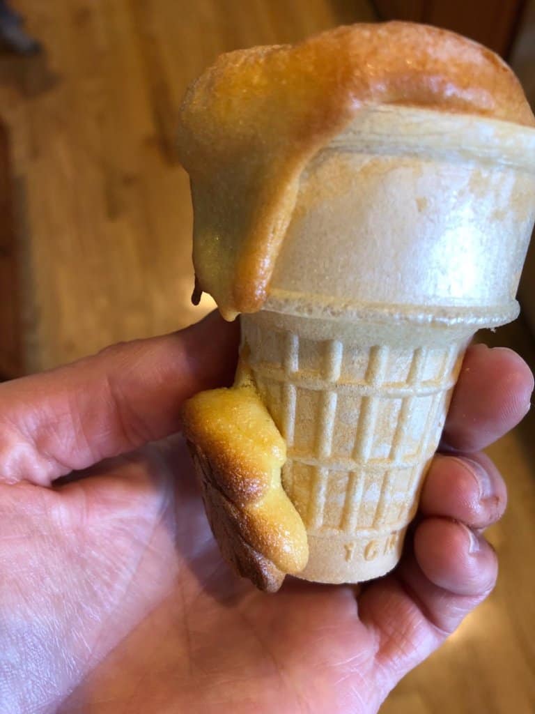 ice cream cone cake drips are so tasty!