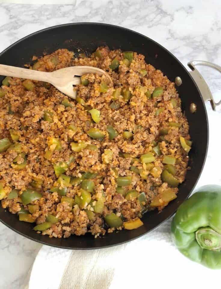 stuffed-pepper-skillet-meal-with-spoon