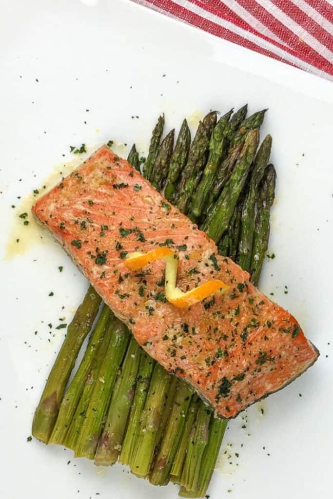 sheet pan salmon and asparagus