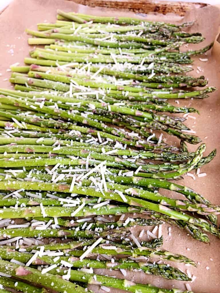 roasted asparagus with parmesan cheese on top