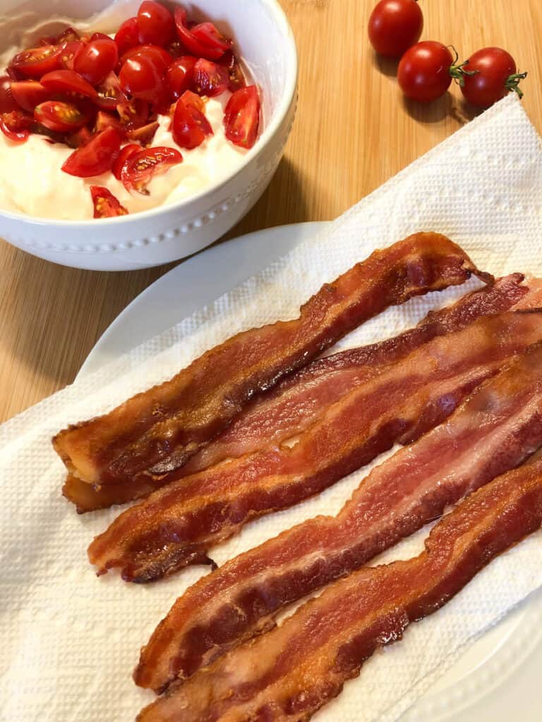 cooked bacon