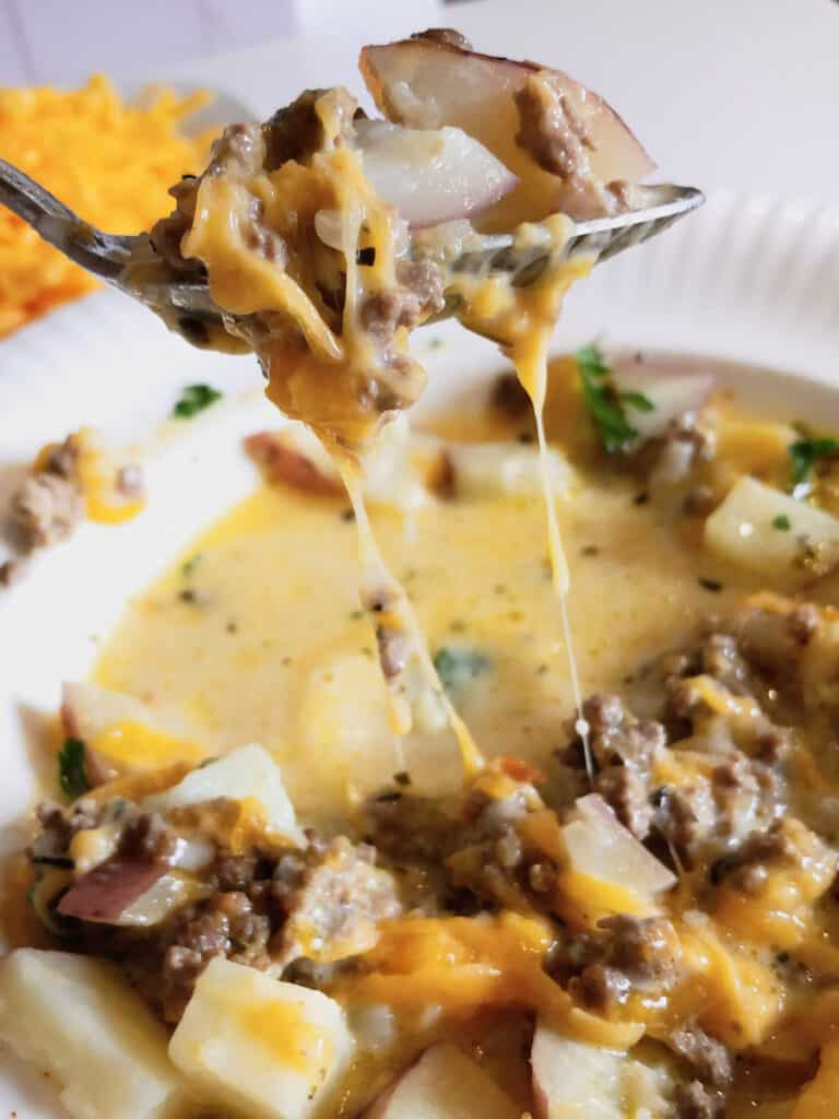 instant pot cheeseburger soup