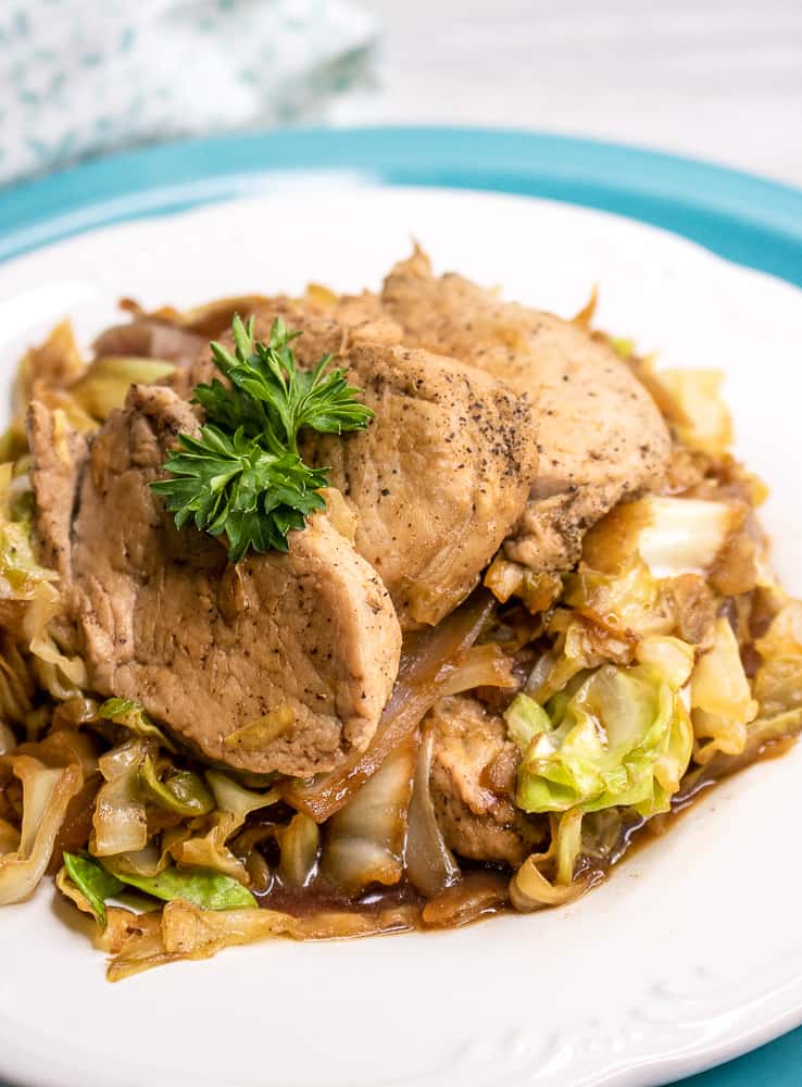 Harvest Pork Stir Fry with Cabbage and Apples