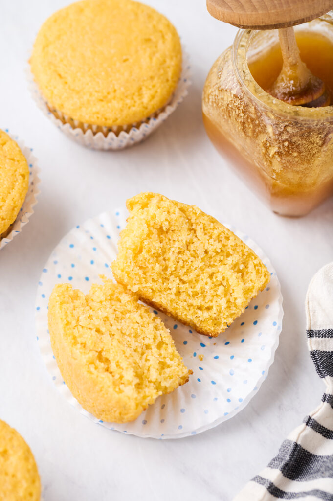 buttermilk cornbread muffins