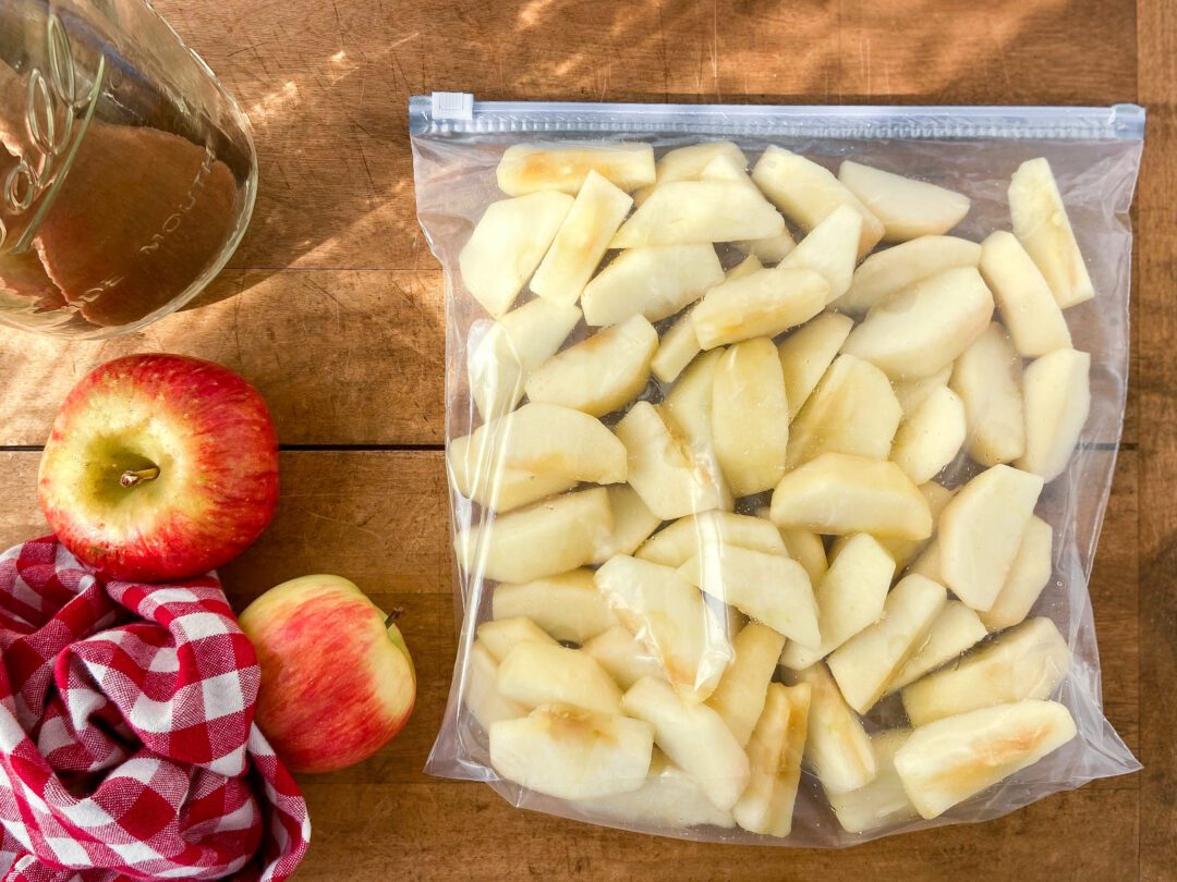 How to Freeze Apples