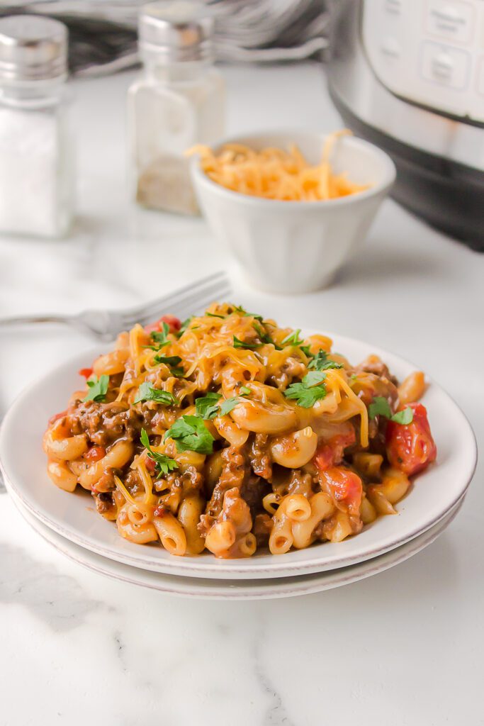 instant pot chili mac with cheese