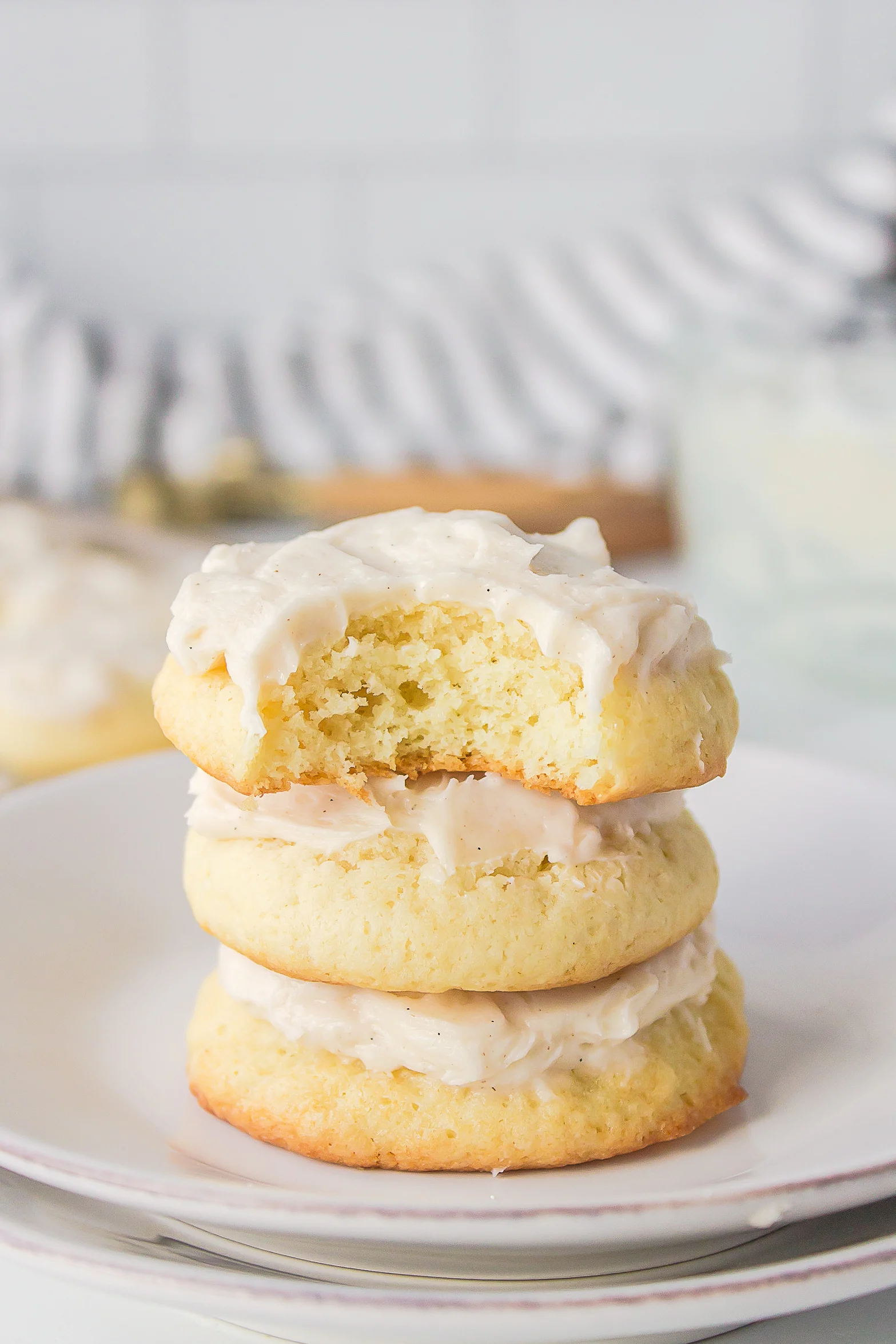 Old-Fashioned Sour Cream Cookies