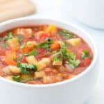 minestrone soup in a bowl