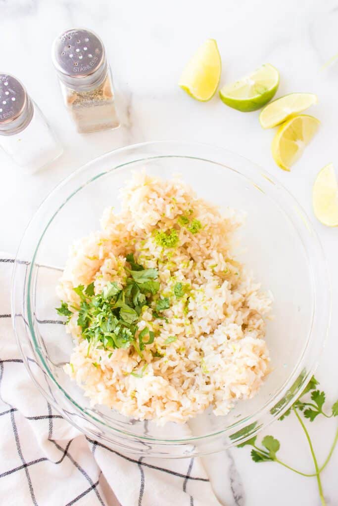 How to make brown rice with cilantro and lime juice.