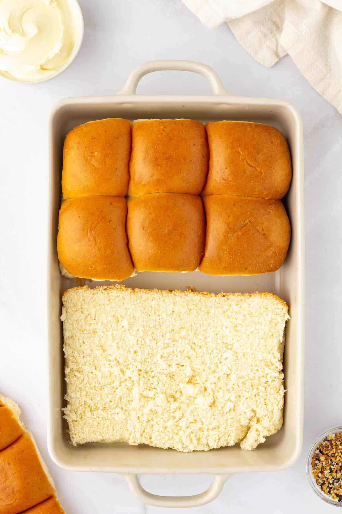 Slider buns cut in half horizontally.