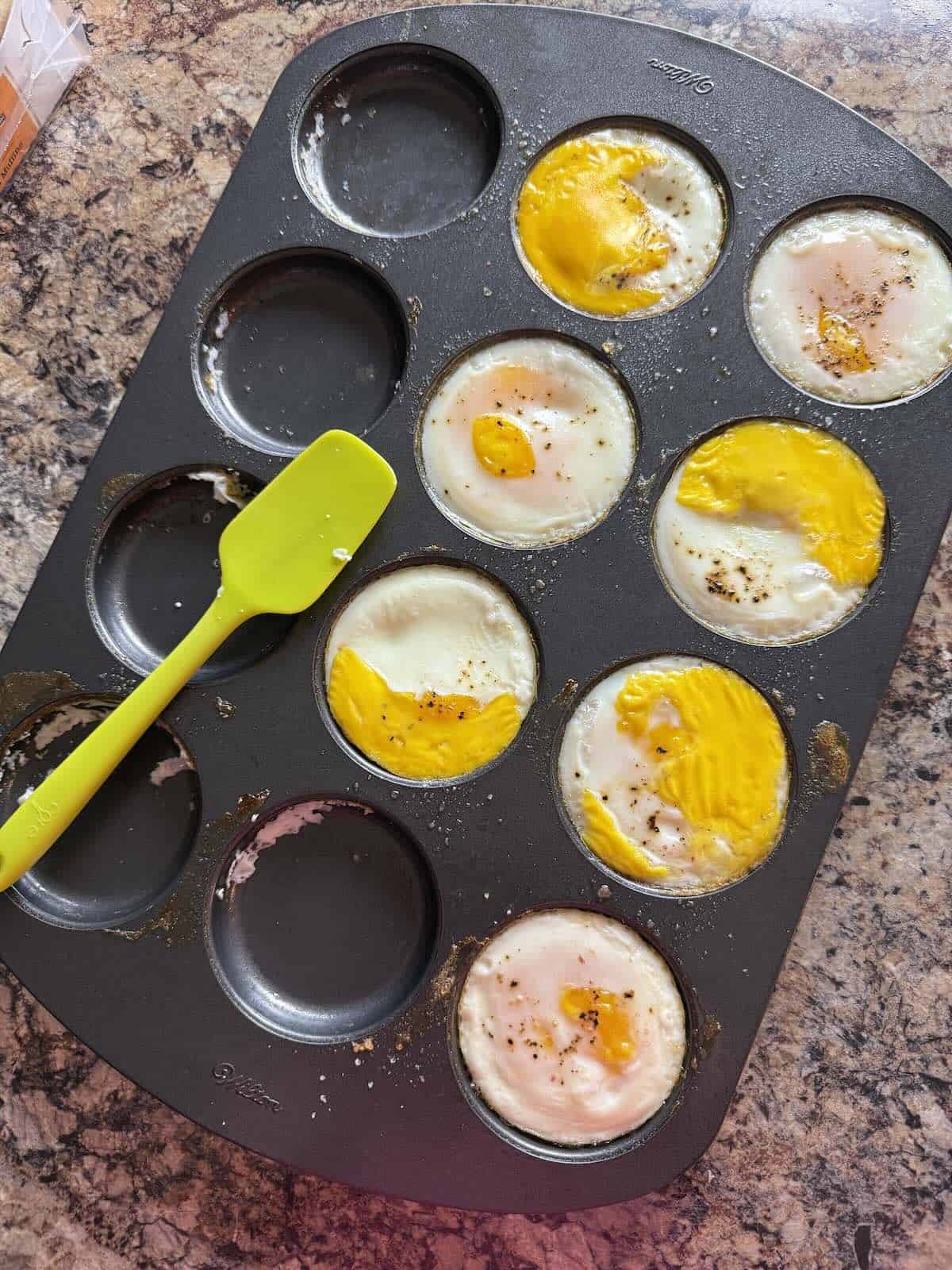 Baked eggs in a pan.
