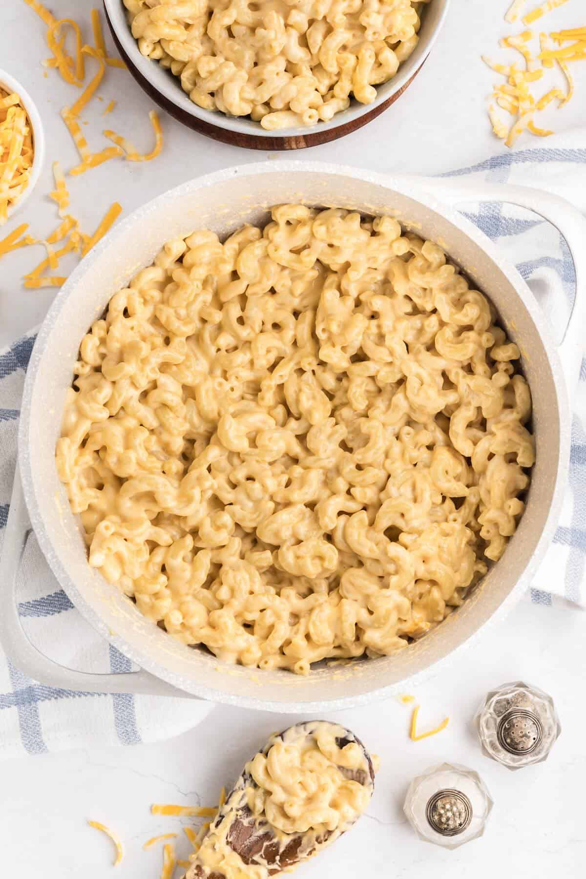 Finished extra creamy stovetop mac and cheese served warm.